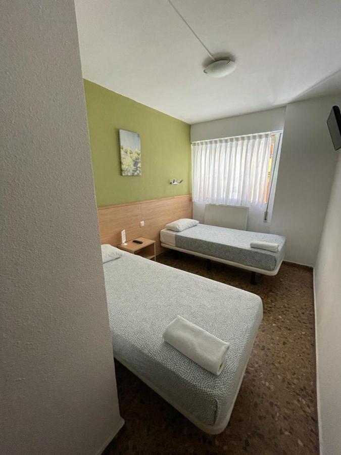 Hostal Milmarcos Saragossa Zewnętrze zdjęcie