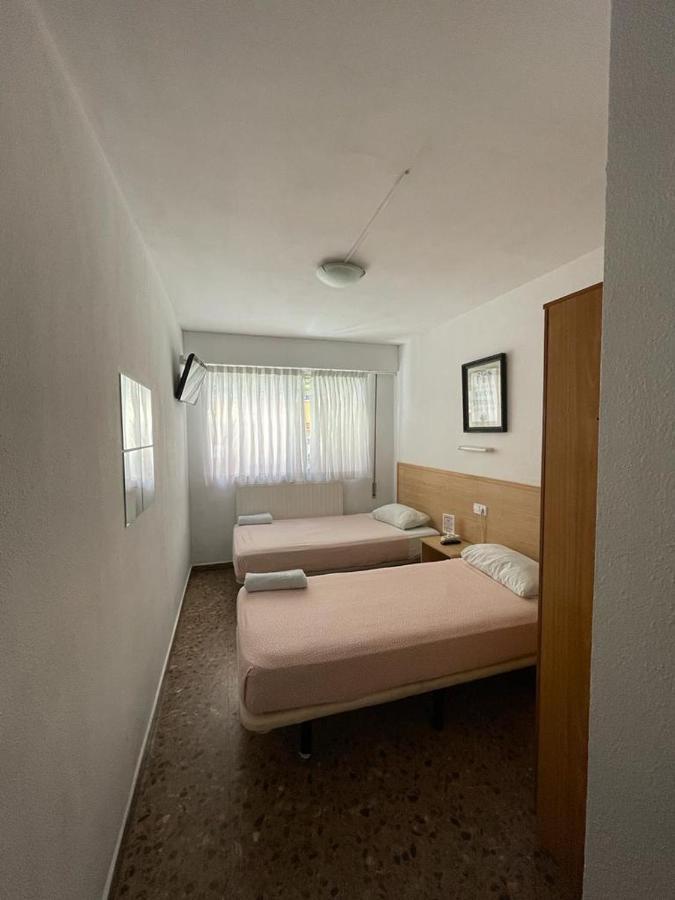 Hostal Milmarcos Saragossa Zewnętrze zdjęcie