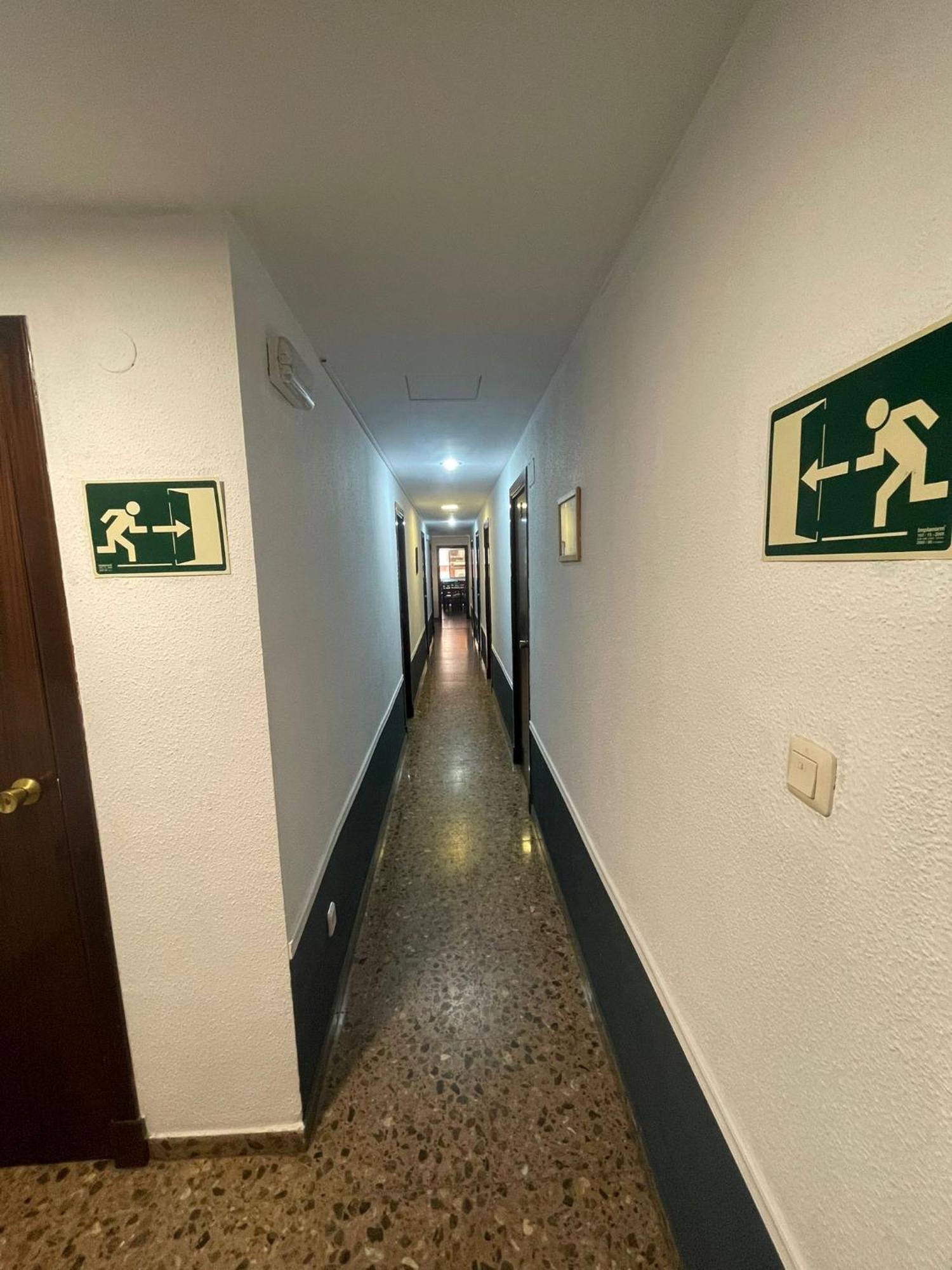 Hostal Milmarcos Saragossa Zewnętrze zdjęcie