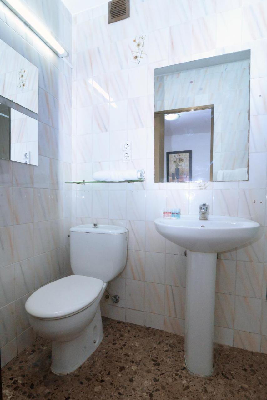 Hostal Milmarcos Saragossa Zewnętrze zdjęcie