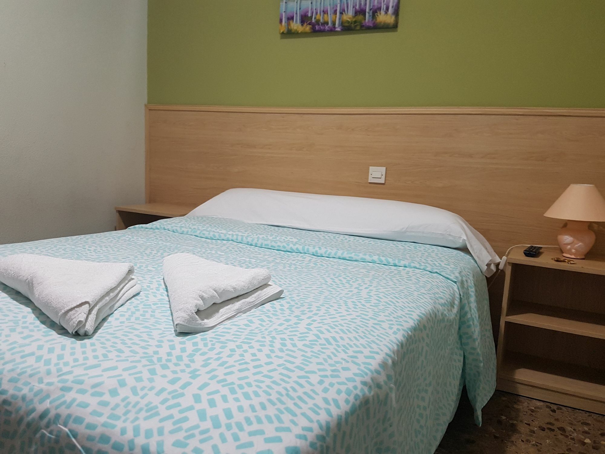 Hostal Milmarcos Saragossa Zewnętrze zdjęcie