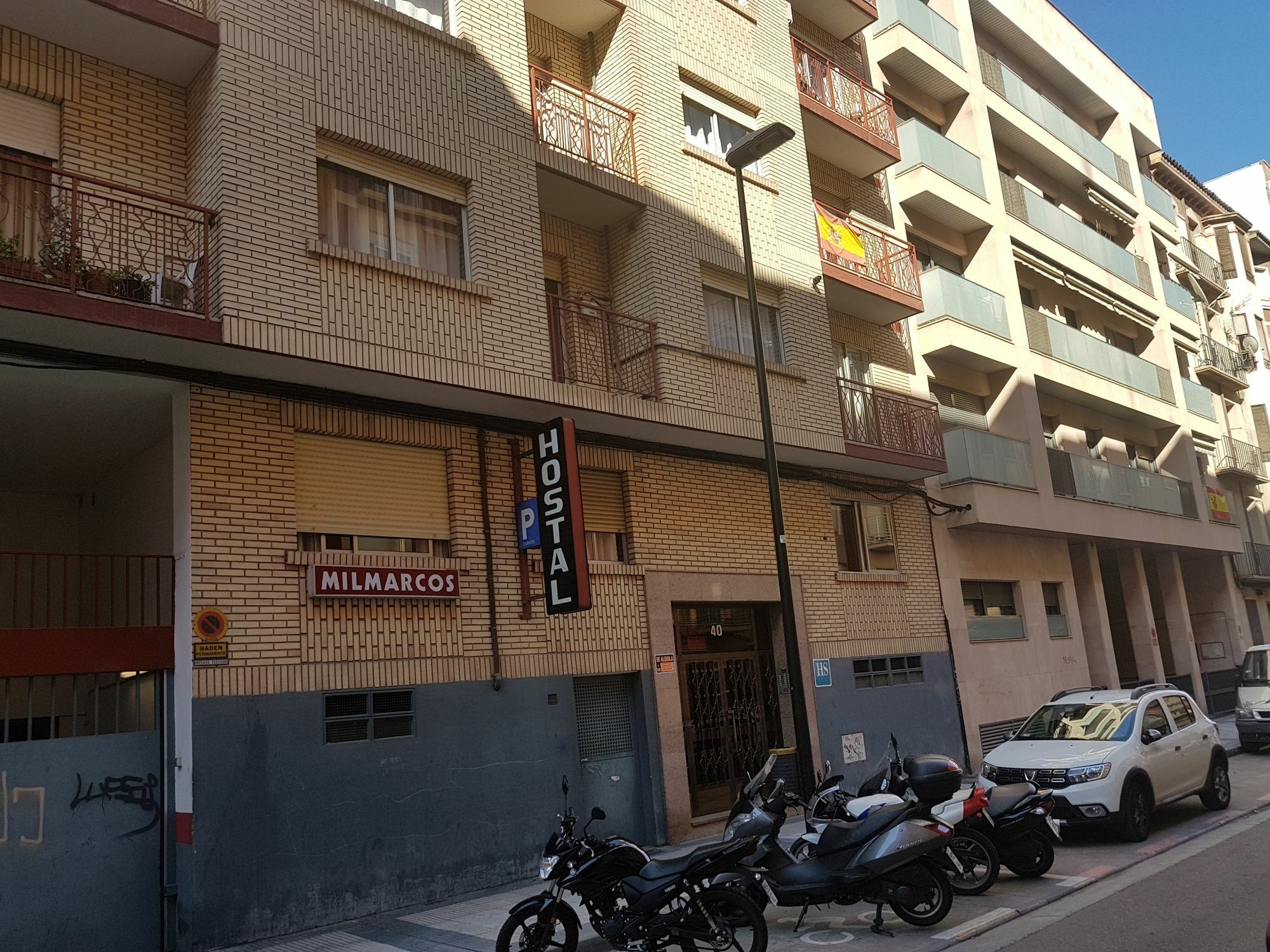 Hostal Milmarcos Saragossa Zewnętrze zdjęcie